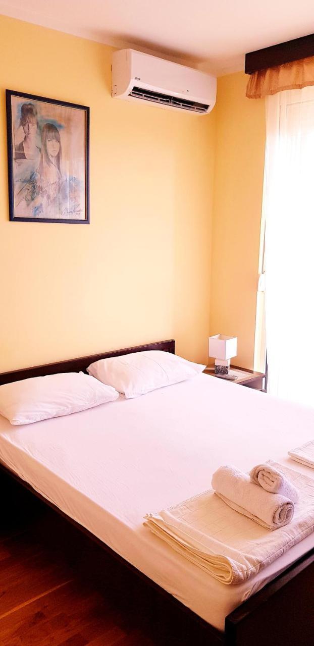Olimp Lux Hotel Budva Exterior photo